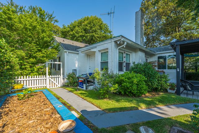 64 Clemson Street, Charleston, SC 29403