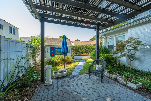 64 Clemson Street, Charleston, SC 29403