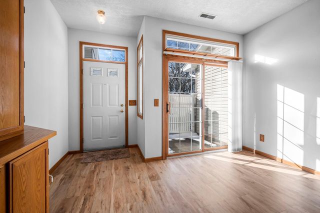 15554 Garnet Way, Apple Valley, MN 55124