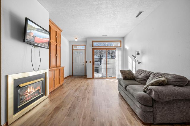 15554 Garnet Way, Apple Valley, MN 55124