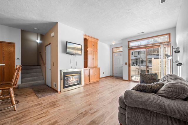 15554 Garnet Way, Apple Valley, MN 55124