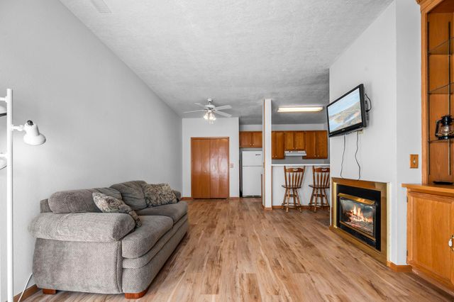 15554 Garnet Way, Apple Valley, MN 55124