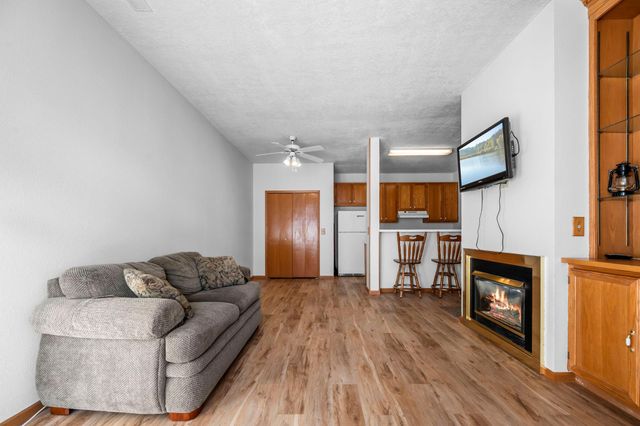 15554 Garnet Way, Apple Valley, MN 55124