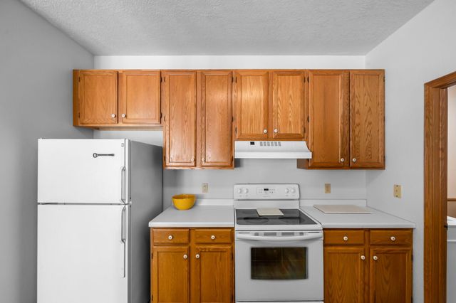 15554 Garnet Way, Apple Valley, MN 55124