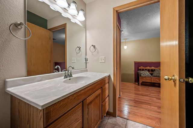 15554 Garnet Way, Apple Valley, MN 55124