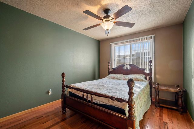 15554 Garnet Way, Apple Valley, MN 55124