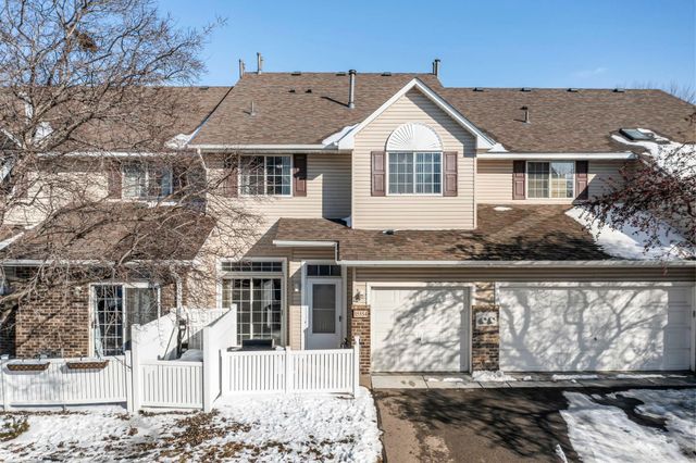 15554 Garnet Way, Apple Valley, MN 55124