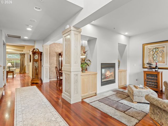 19913 Se 8TH Way, Camas, WA 98607