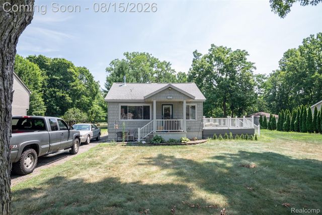 20320 Shadyside Street, Livonia, MI 48152