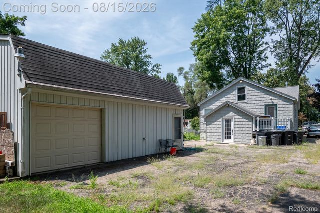 20320 Shadyside Street, Livonia, MI 48152