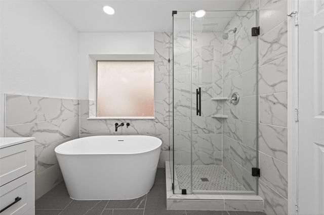 7714 Stallion Trail Drive, Humble, TX 77338