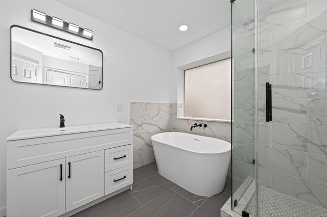 7714 Stallion Trail Drive, Humble, TX 77338