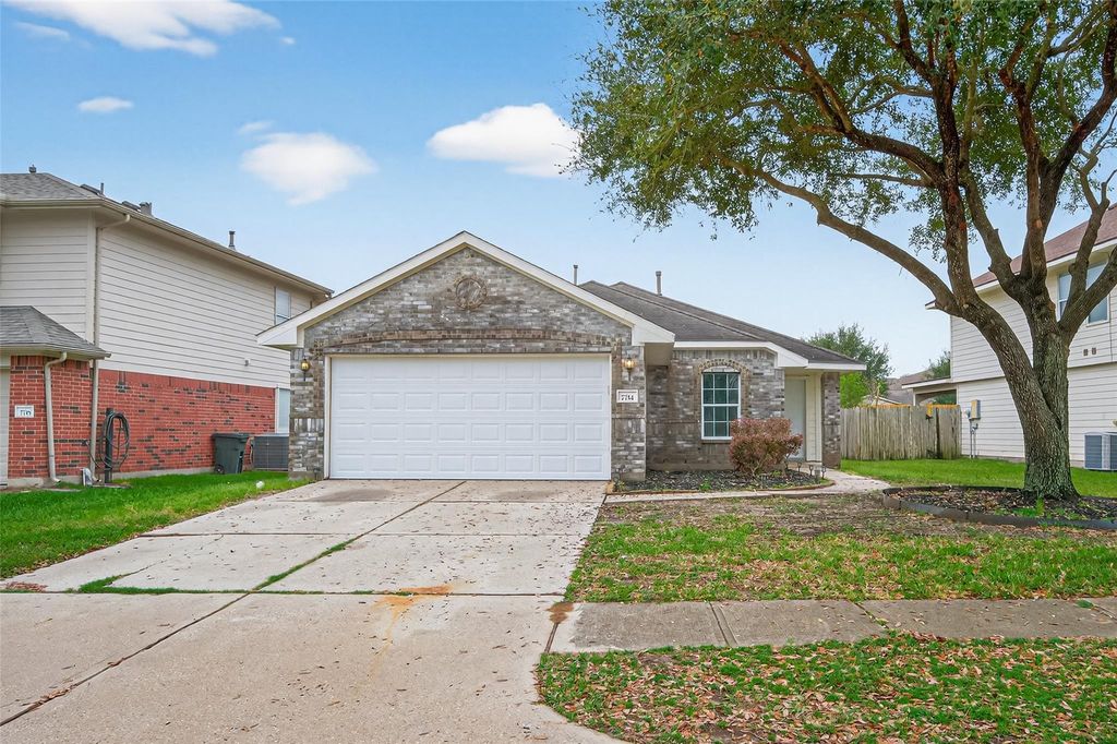 7714 Stallion Trail Drive, Humble, TX 77338