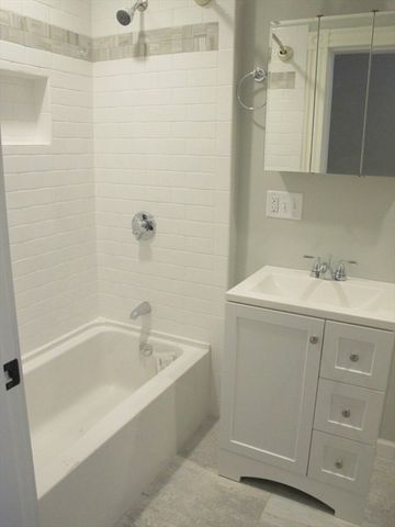 15 Quincy St 3, Somerville, MA 02143