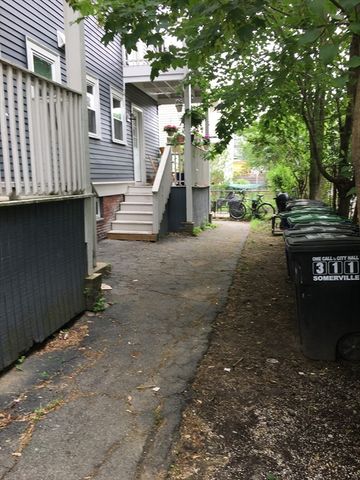 15 Quincy St 3, Somerville, MA 02143