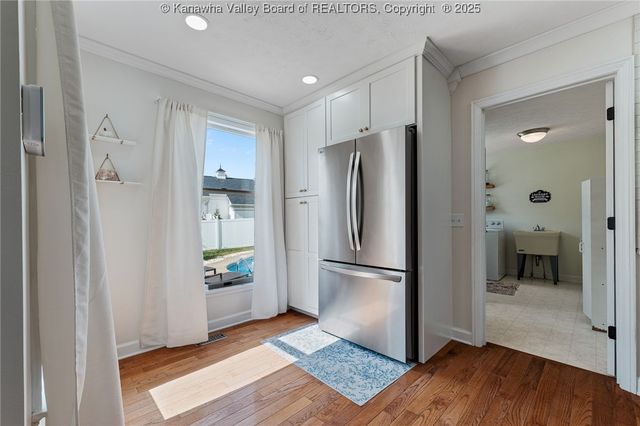 5316 Ashbrook Road, Cross Lanes, WV 25313