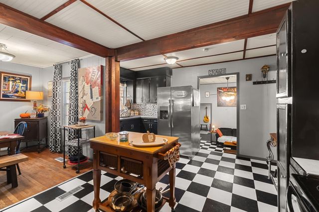 1011 Mamie St., Hattiesburg, MS 39401