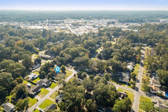 1011 Mamie St., Hattiesburg, MS 39401