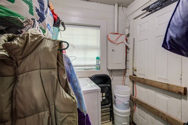 307 N Miller Street, Decatur, TX 76234