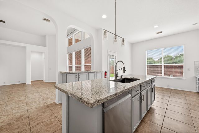 5422 Lacey Oak Meadow Drive, Katy, TX 77494