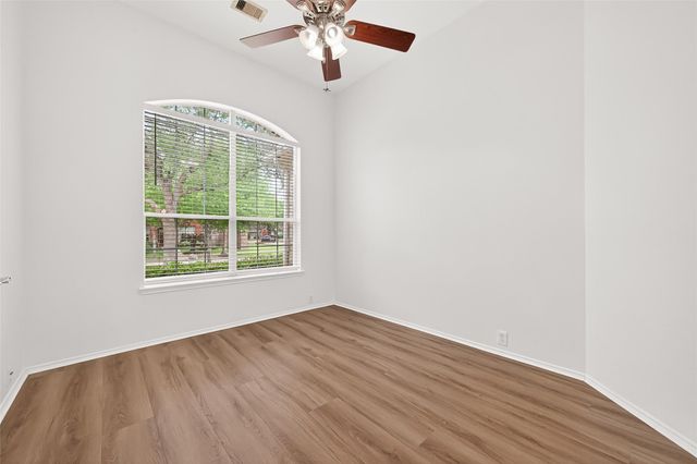 5422 Lacey Oak Meadow Drive, Katy, TX 77494