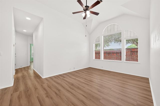 5422 Lacey Oak Meadow Drive, Katy, TX 77494