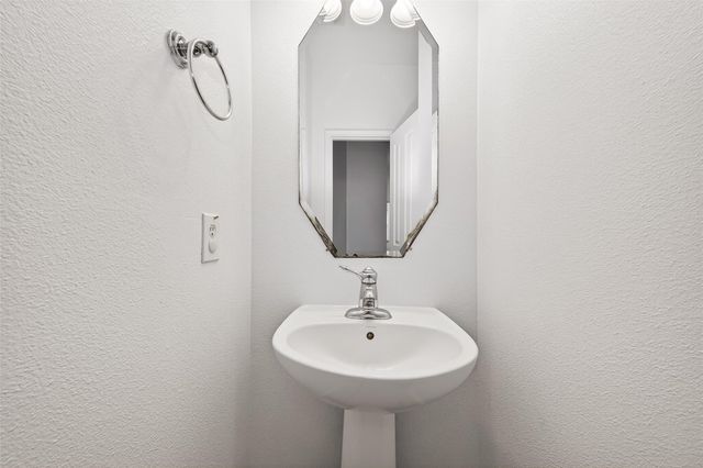 5422 Lacey Oak Meadow Drive, Katy, TX 77494