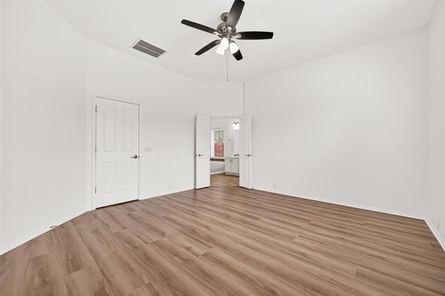 5422 Lacey Oak Meadow Drive, Katy, TX 77494