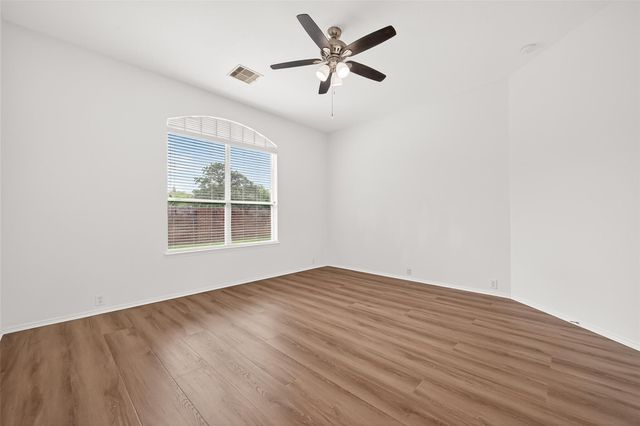 5422 Lacey Oak Meadow Drive, Katy, TX 77494