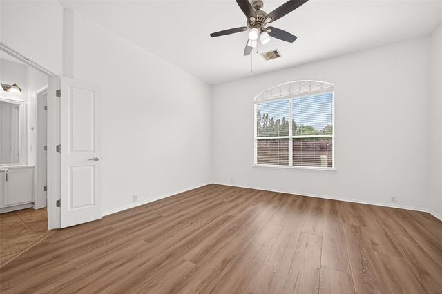 5422 Lacey Oak Meadow Drive, Katy, TX 77494