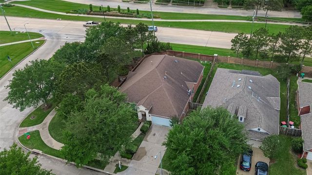 5422 Lacey Oak Meadow Drive, Katy, TX 77494