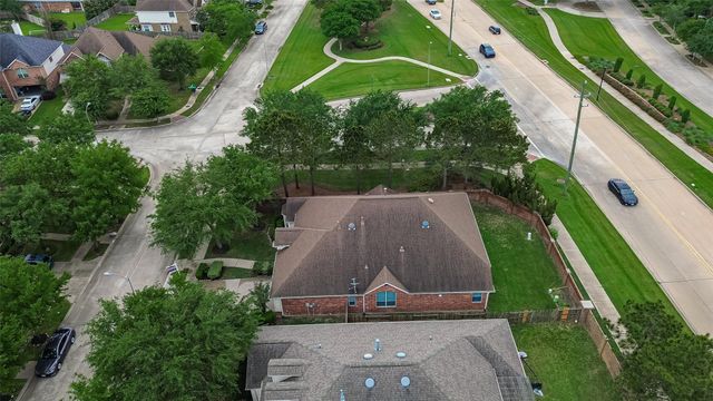 5422 Lacey Oak Meadow Drive, Katy, TX 77494