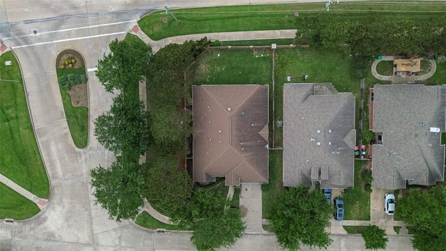 5422 Lacey Oak Meadow Drive, Katy, TX 77494