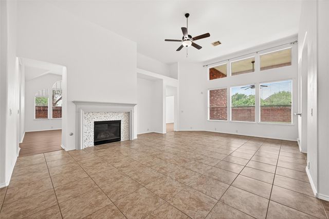 5422 Lacey Oak Meadow Drive, Katy, TX 77494