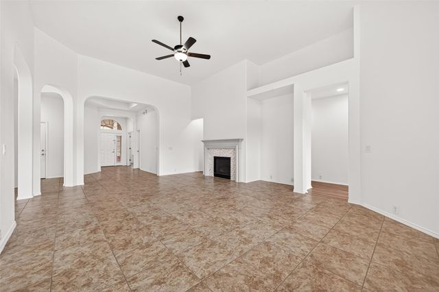 5422 Lacey Oak Meadow Drive, Katy, TX 77494