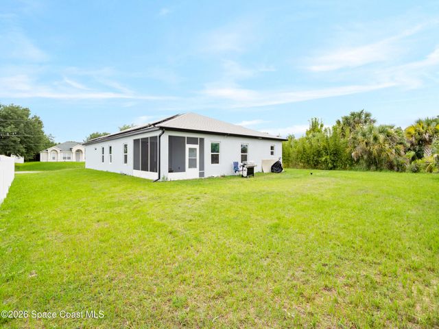 411 Fonsica Street SW, Palm Bay, FL 32908