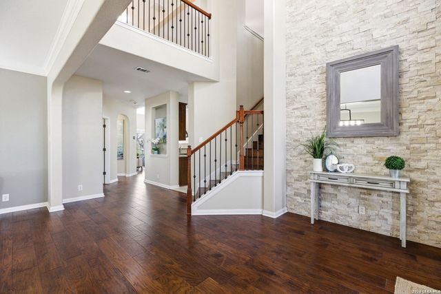 2110 Cactus Circle, San Antonio, TX 78258