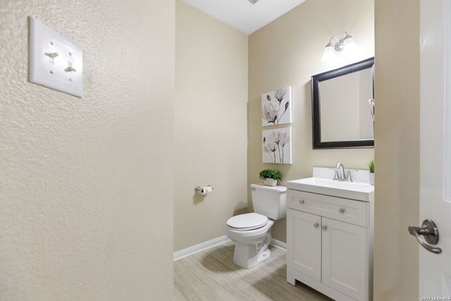 2110 Cactus Circle, San Antonio, TX 78258