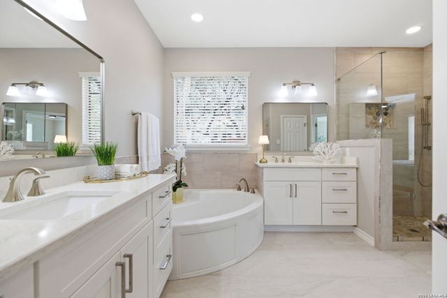 2110 Cactus Circle, San Antonio, TX 78258