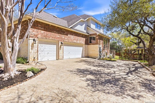 2110 Cactus Circle, San Antonio, TX 78258