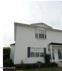 3959 Sterling Pointe Drive Qqq1, Winterville, NC 28590
