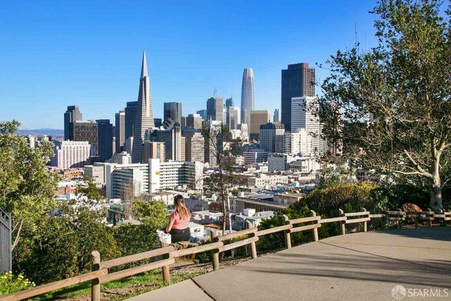 2 Fallon Place 13, San Francisco, CA 94133