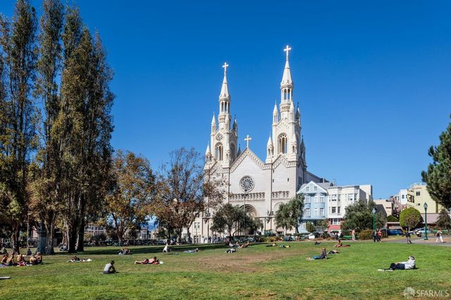 2 Fallon Place 13, San Francisco, CA 94133