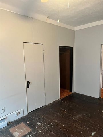 800 Olive Street, Belleville, IL 62220