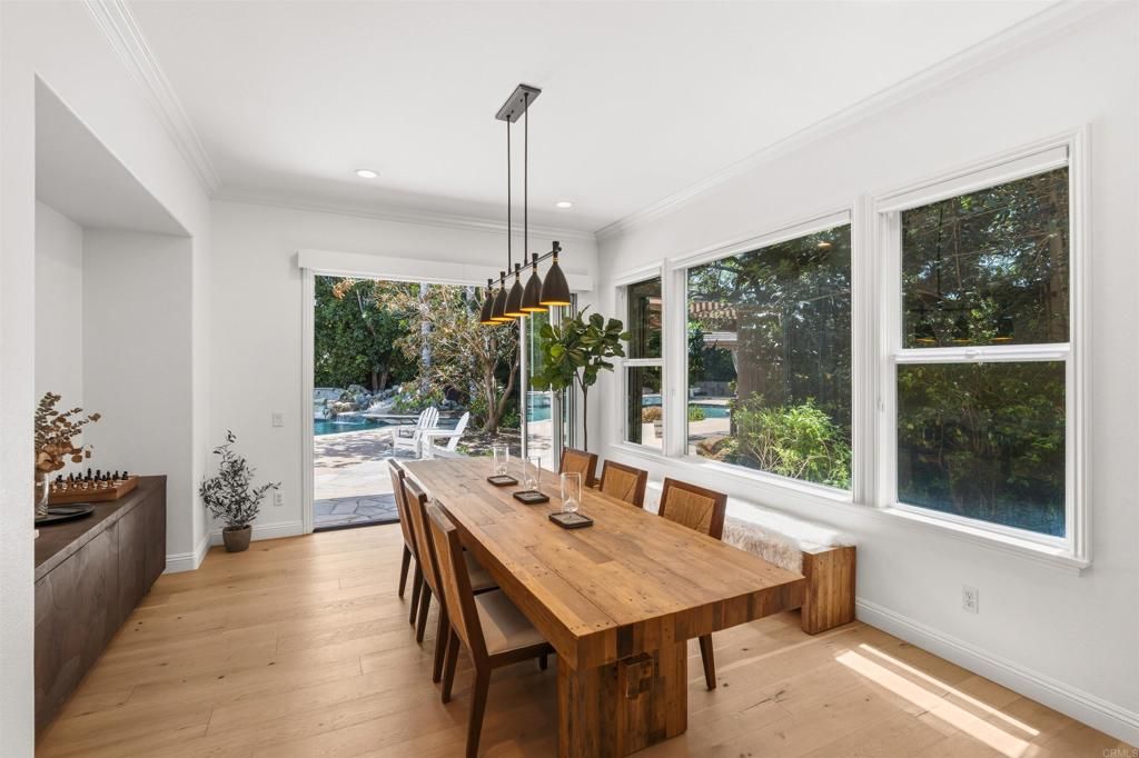 Image 10 of property listing at 7912 Corte Penca, Carlsbad, CA 92009