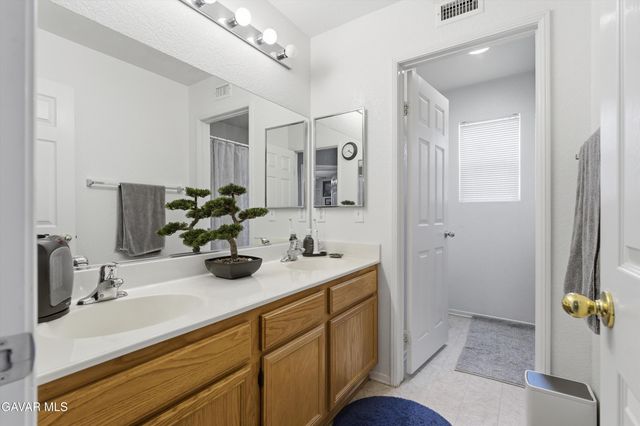 1616 Thomas Drive, Lancaster, CA 93535