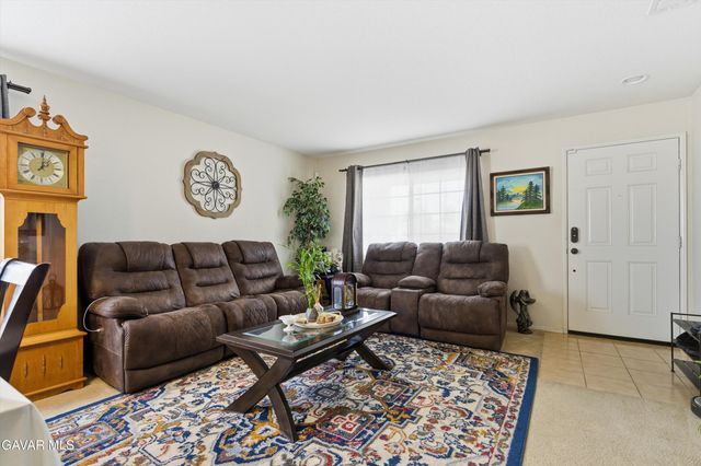 1616 Thomas Drive, Lancaster, CA 93535