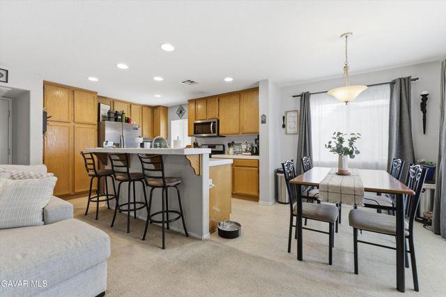 1616 Thomas Drive, Lancaster, CA 93535