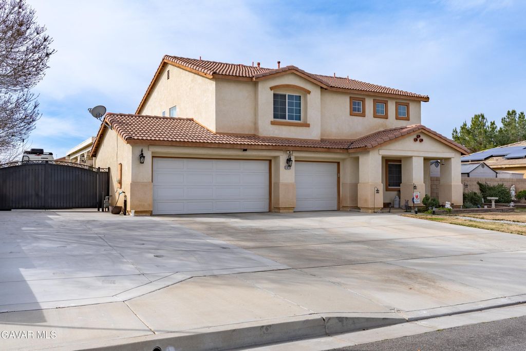 1616 Thomas Drive, Lancaster, CA 93535
