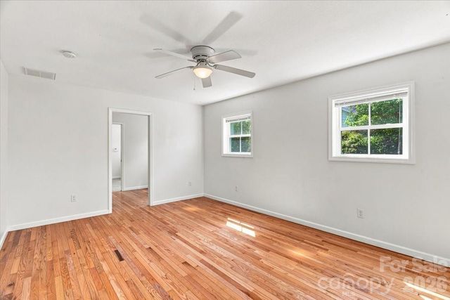 2 Elkmont Place, Asheville, NC 28804